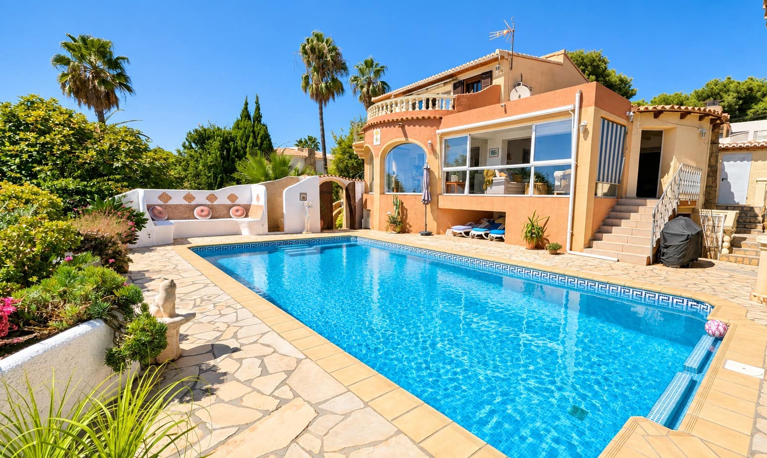 5 chambre Villa/Maison à vendre à Javea / Xabia avec piscine garage - 1 325 000 € (Ref: 10186204)