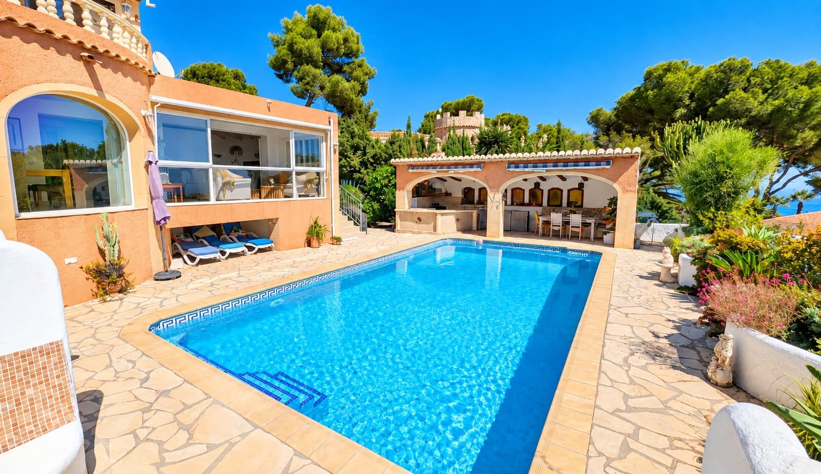 5 chambre Villa/Maison à vendre à Javea / Xabia avec piscine garage - 1 325 000 € (Ref: 10186204)
