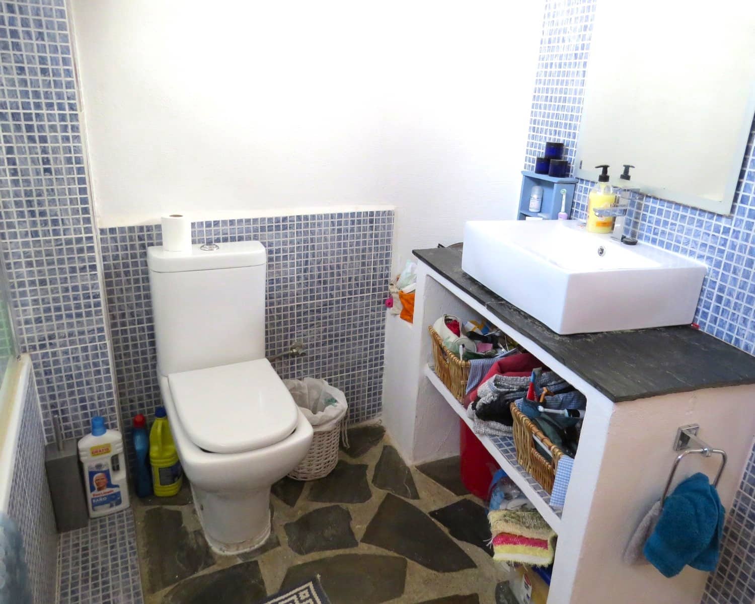 4 bedroom Townhouse for sale in Juviles - € 98,000 (Ref: 10022961)