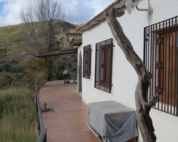 3 quarto Quinta/Casa Rural para venda em Válor com garagem - 132 000 € (Ref: 10022962)