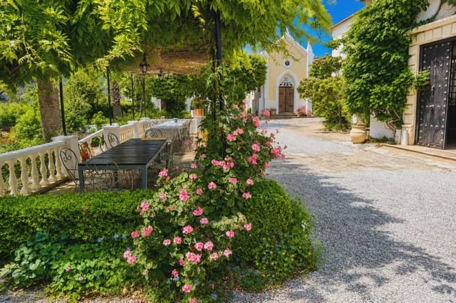 20 Zimmer Hotel zu verkaufen in Otívar mit Pool Garage - 3.495.000 € (Ref: 10022964)