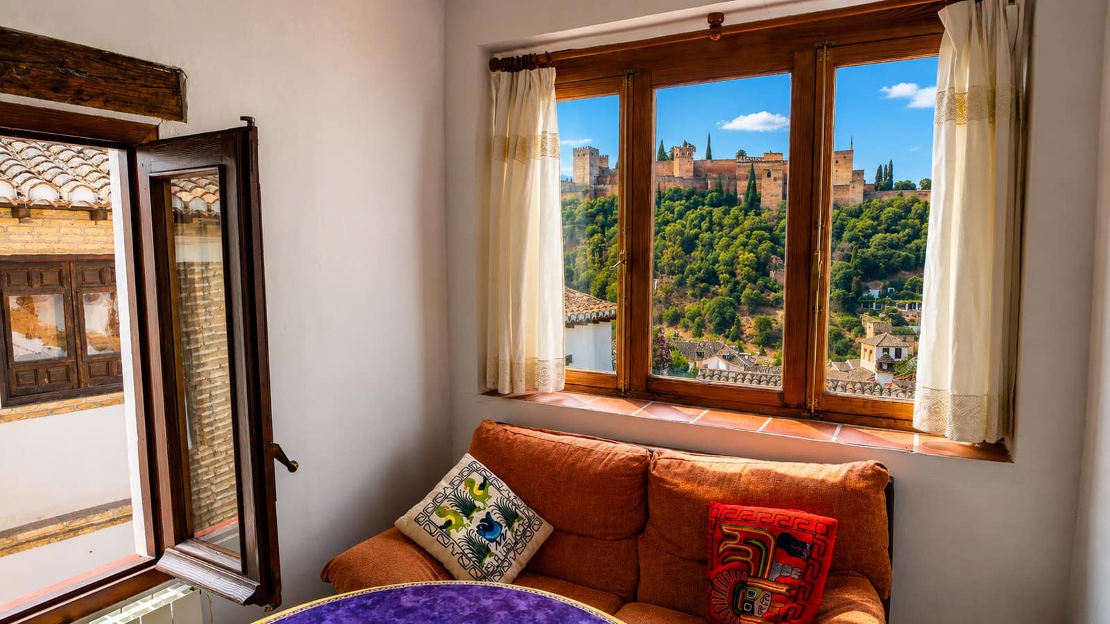 2 soverom Hus til salgs i Granada by med garasje - € 685 000 (Ref: 10022966)