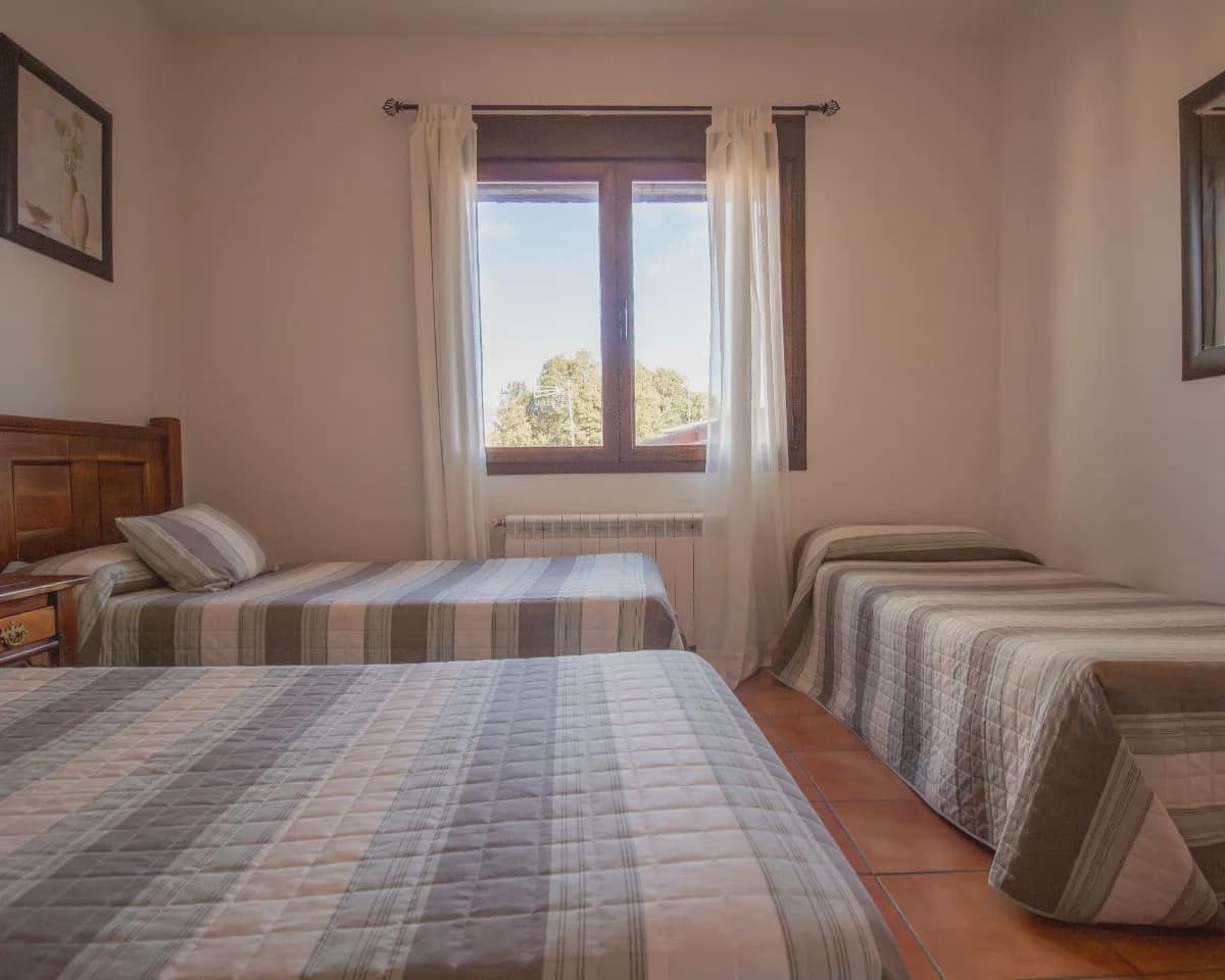 9 camera da letto Finca/Casa di Campagna in vendita in Navaluenga con piscina - 545.000 € (Rif: 10022967)