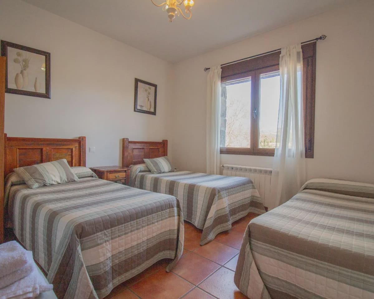 9 camera da letto Finca/Casa di Campagna in vendita in Navaluenga con piscina - 545.000 € (Rif: 10022967)