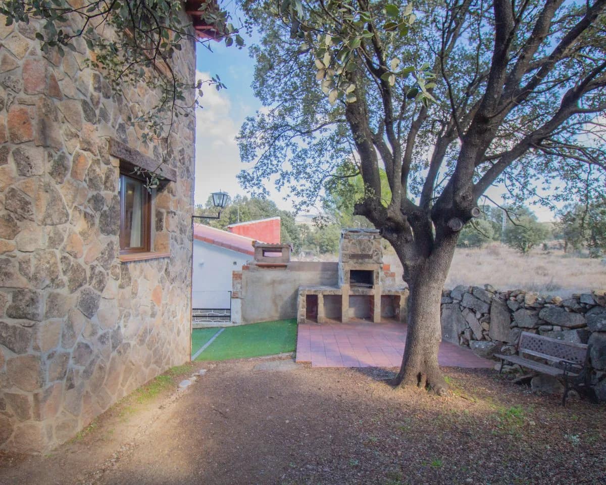 9 camera da letto Finca/Casa di Campagna in vendita in Navaluenga con piscina - 545.000 € (Rif: 10022967)