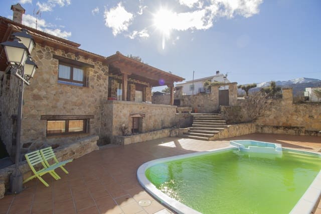 9 bedroom Finca/Country House for sale in Navaluenga with pool - € 545,000 (Ref: 10022967)