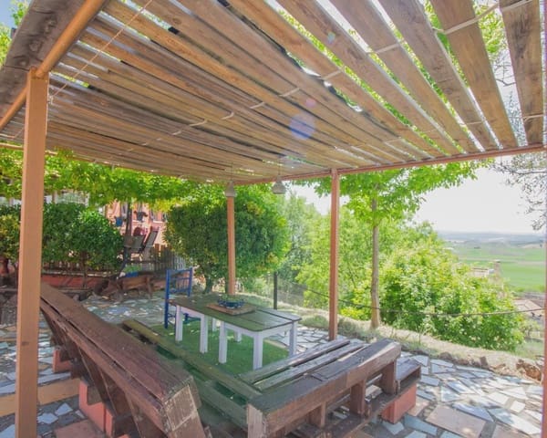 10 quarto Casa em Banda para venda em Cogolludo com garagem - 320 000 € (Ref: 10022969)