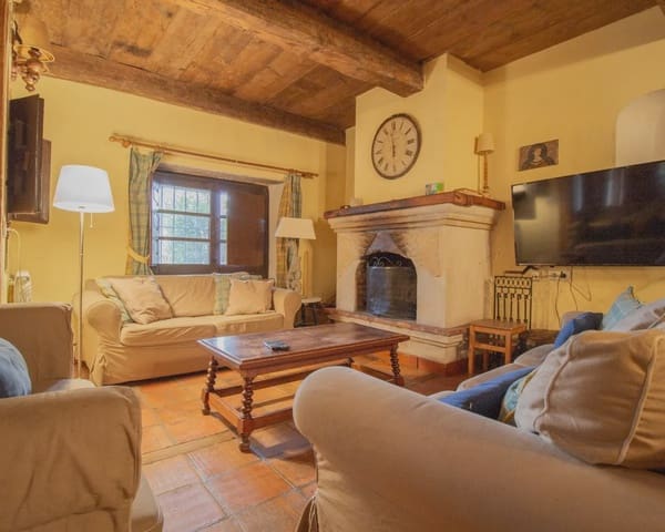 5 quarto Casa em Banda para venda em Cubillo com piscina - 475 000 € (Ref: 10022971)