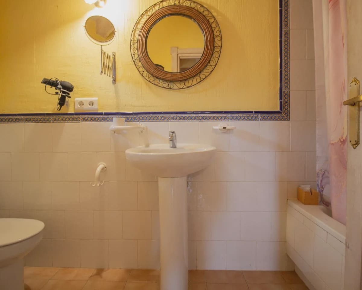 5 quarto Casa em Banda para venda em Cubillo com piscina - 475 000 € (Ref: 10022971)