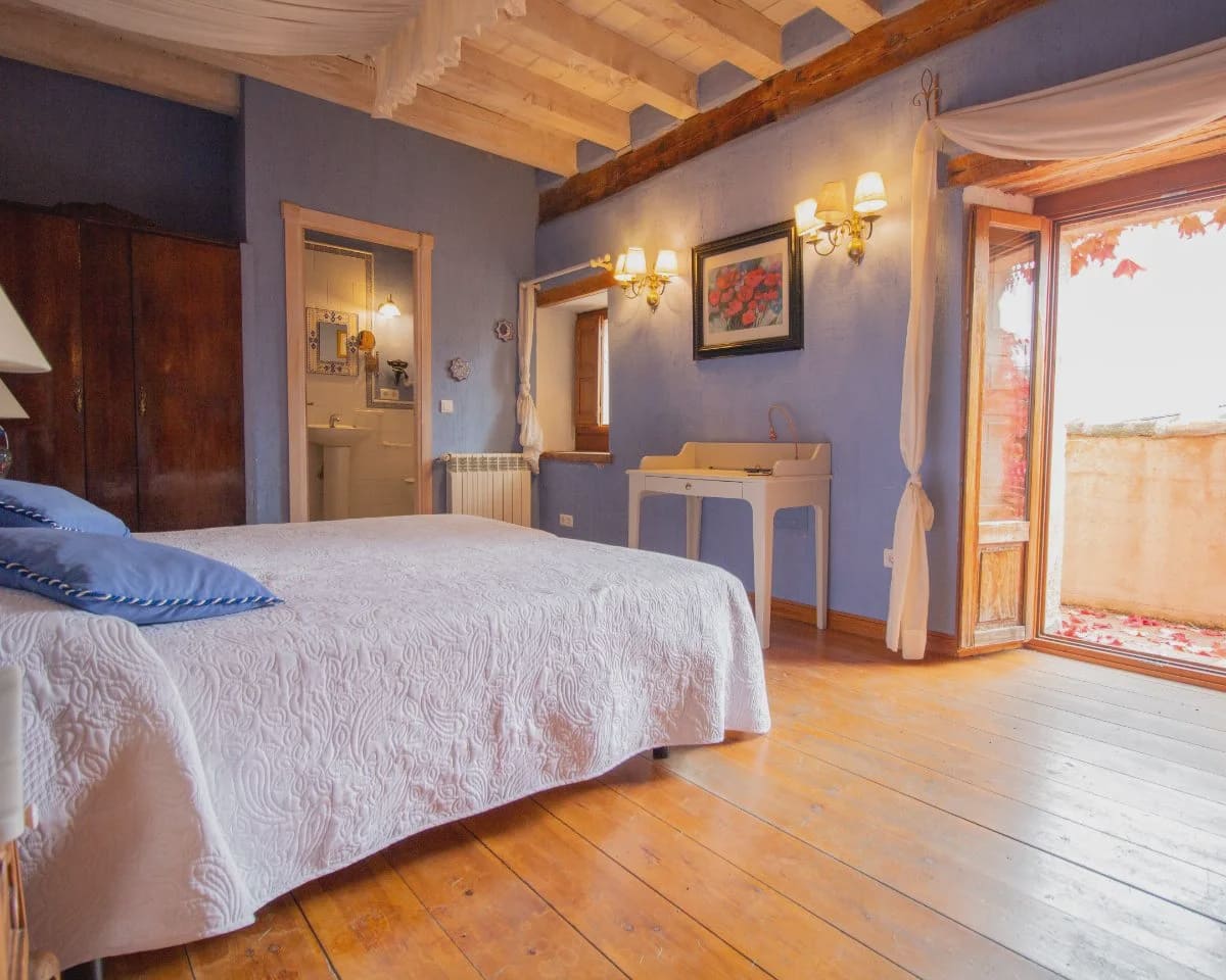 5 quarto Casa em Banda para venda em Cubillo com piscina - 475 000 € (Ref: 10022971)