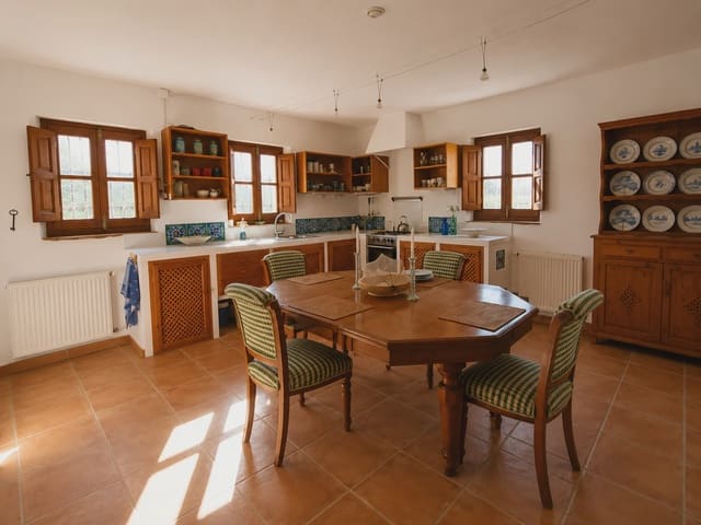 3 bedroom Finca/Country House for sale in Algatocín with pool - € 495,000 (Ref: 10022973)