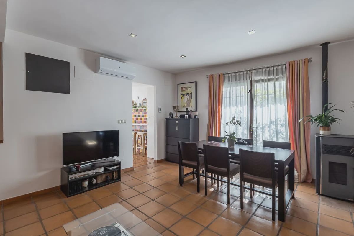 4 makuuhuone Omakotitalo myytävänä paikassa Granada kaupunki - 750 000 € (Ref: 10022976)