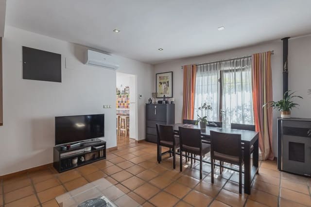 4 makuuhuone Omakotitalo myytävänä paikassa Granada kaupunki - 750 000 € (Ref: 10022976)