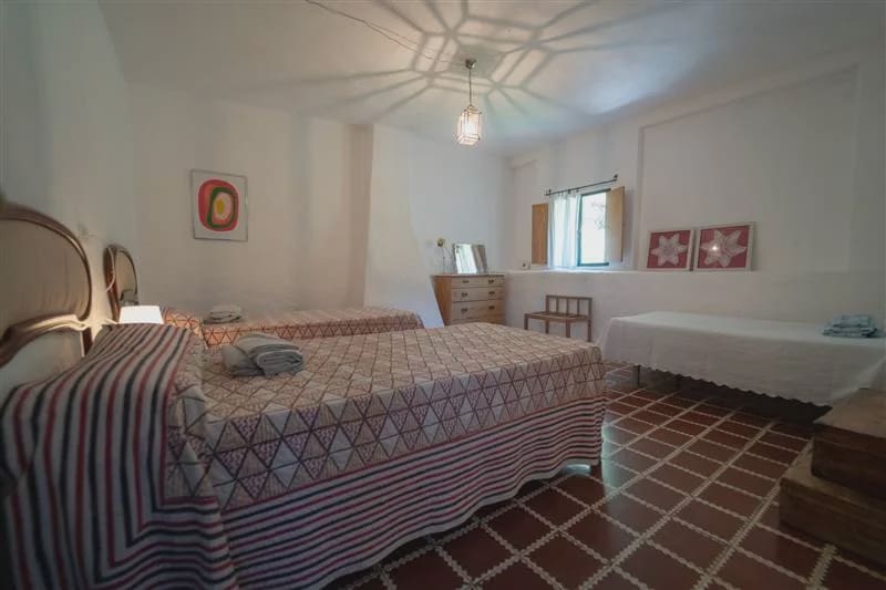 5 makuuhuone Maalaistalo myytävänä paikassa Jubrique mukana uima-altaan - 650 000 € (Ref: 10022978)