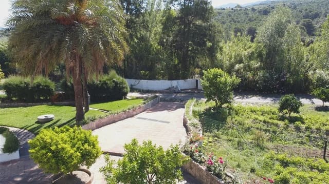 8 bedroom Finca/Country House for sale in Gaucín with pool - € 2,800,000 (Ref: 10022979)