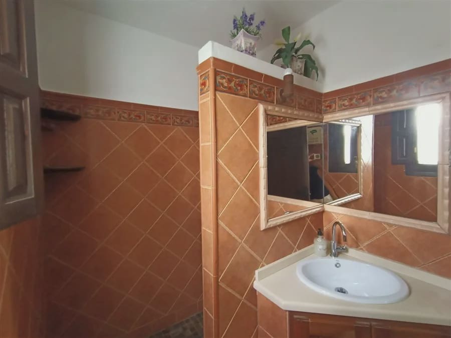 5 sypialnia Finka/Dom wiejski na sprzedaż w Jimena de la Frontera z basenem garażem - 890 000 € (Ref: 10022980)