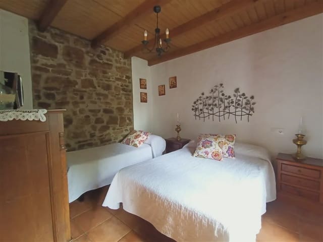 5 sypialnia Finka/Dom wiejski na sprzedaż w Jimena de la Frontera z basenem garażem - 890 000 € (Ref: 10022980)