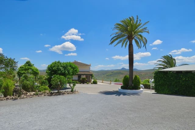 11 bedroom Finca/Country House for sale in Lucena with pool garage - € 950,000 (Ref: 10022982)