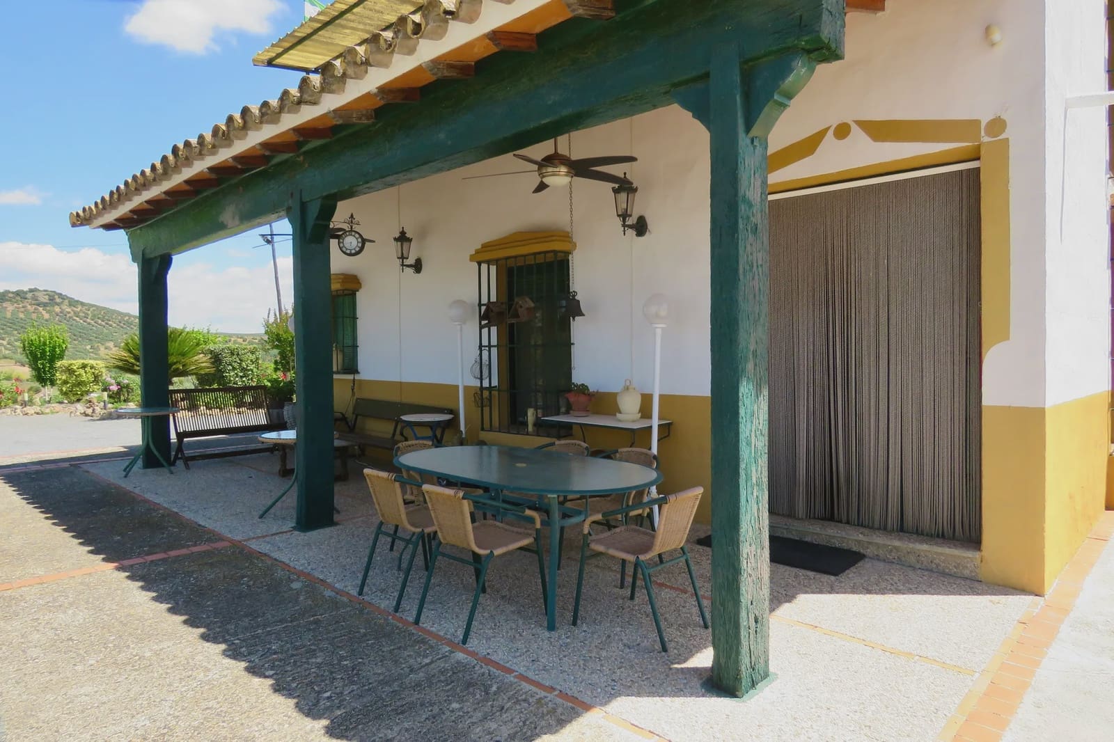 11 Zimmer Finca/Landgut zu verkaufen in Lucena mit Pool Garage - 950.000 € (Ref: 10022982)