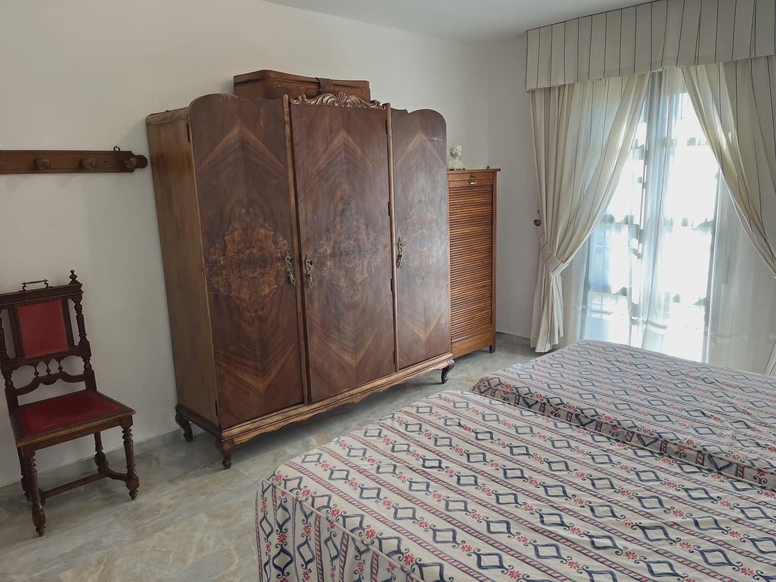 11 Zimmer Finca/Landgut zu verkaufen in Lucena mit Pool Garage - 950.000 € (Ref: 10022982)