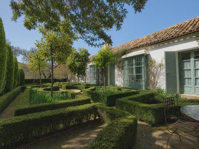 4 chambre Finca/Maison de Campagne à vendre à Cortes de la Frontera avec piscine garage - 3 950 000 € (Ref: 10022983)