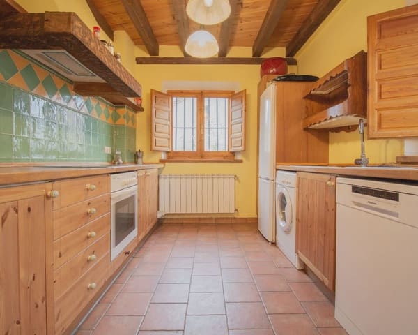 5 quarto Casa em Banda para venda em Cubillo com piscina - 420 000 € (Ref: 10022984)