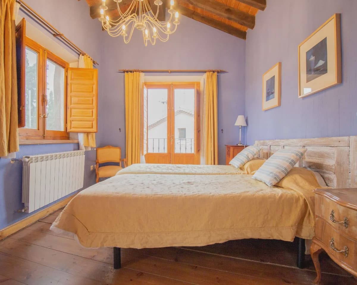 5 bedroom Townhouse for sale in Cubillo with pool - € 420,000 (Ref: 10022984)