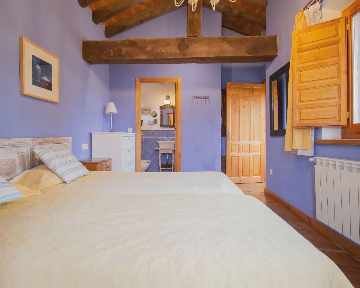 5 bedroom Townhouse for sale in Cubillo with pool - € 420,000 (Ref: 10022984)