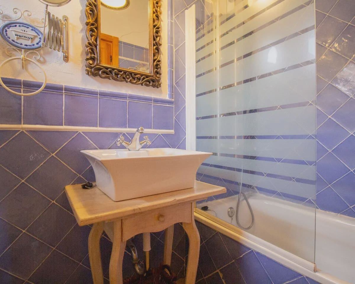 5 bedroom Townhouse for sale in Cubillo with pool - € 420,000 (Ref: 10022984)