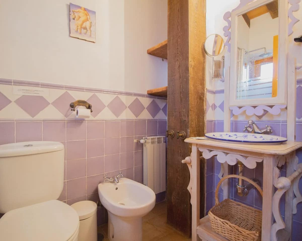 5 bedroom Townhouse for sale in Cubillo with pool - € 420,000 (Ref: 10022984)