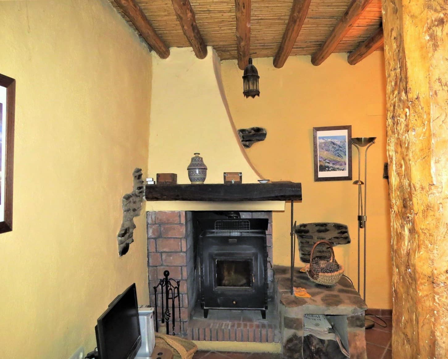 4 bedroom Townhouse for sale in Cadiar - € 78,000 (Ref: 10039139)