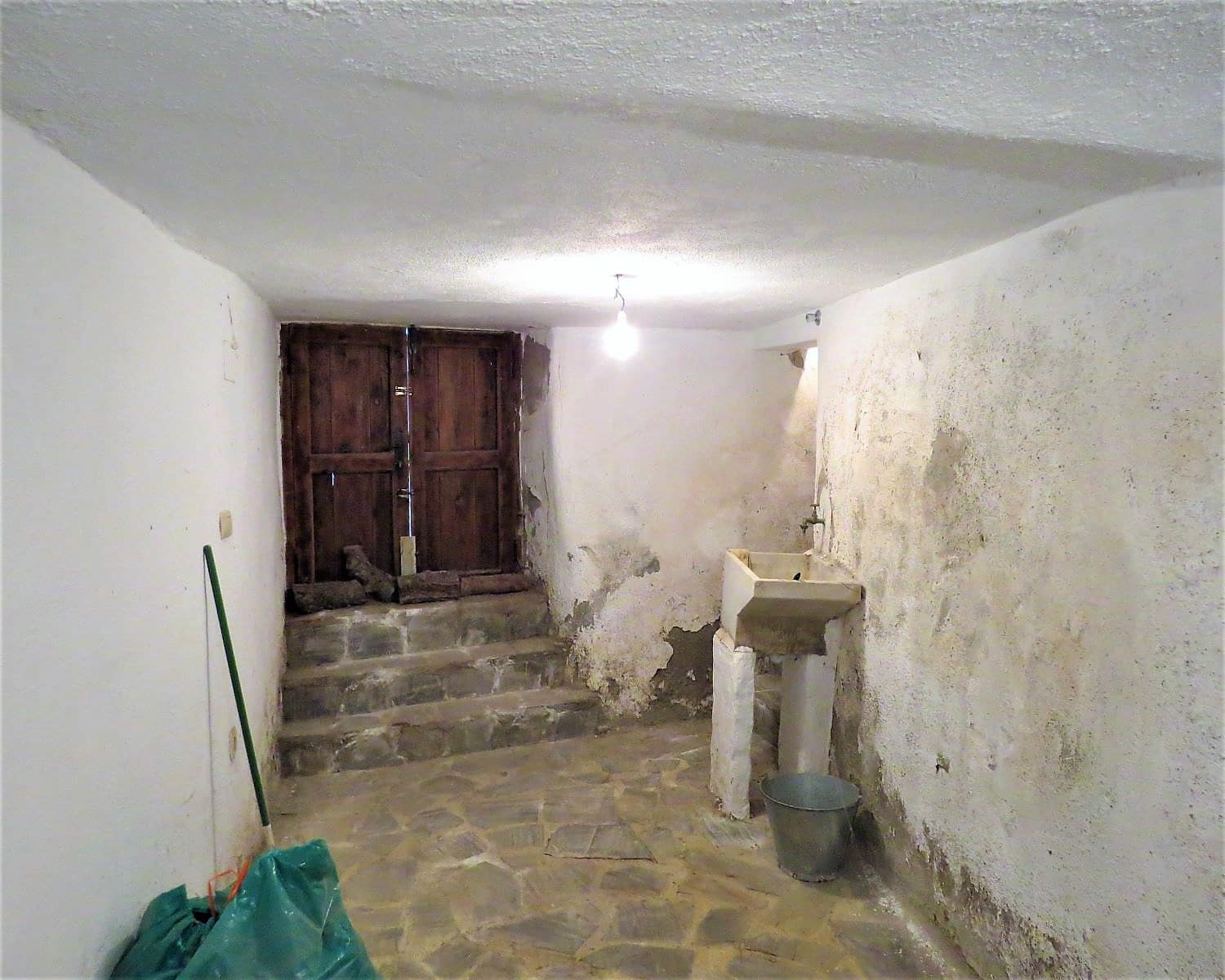 4 bedroom Townhouse for sale in Cadiar - € 78,000 (Ref: 10039139)