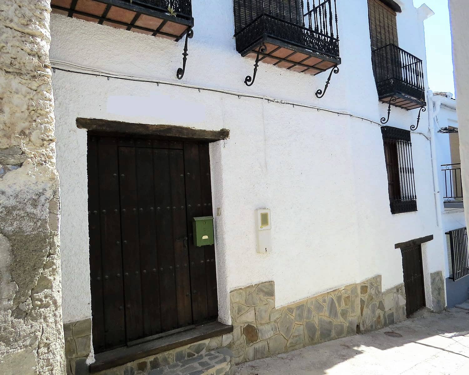 4 bedroom Townhouse for sale in Cadiar - € 78,000 (Ref: 10039139)
