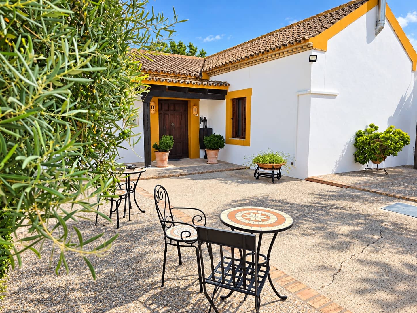 Finca/Casa Rural de 5 habitaciones en Morón de la Frontera en venta con piscina - 699.000 € (Ref: 10099139)