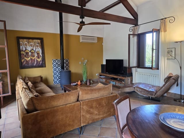 Finca/Casa Rural de 5 habitaciones en Morón de la Frontera en venta con piscina - 699.000 € (Ref: 10099139)