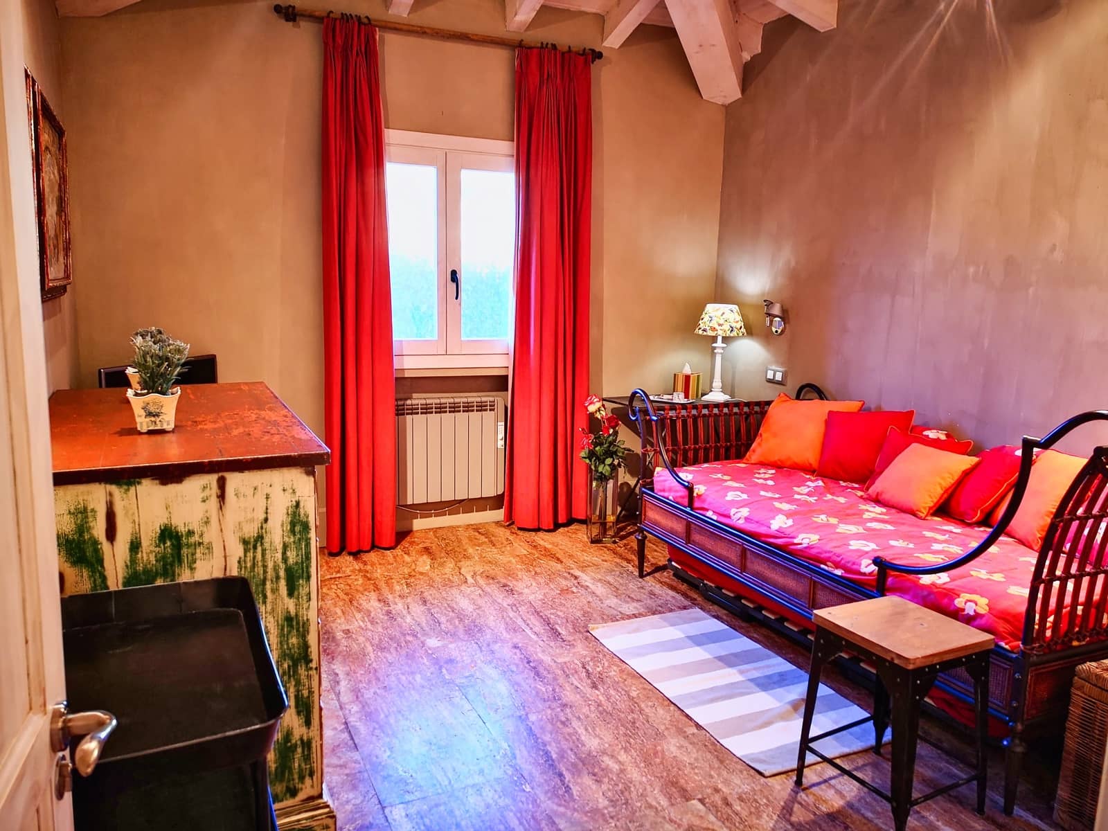 8 bedroom Finca/Country House for sale in Villanueva de la Vera with pool garage - € 1,450,000 (Ref: 10101088)
