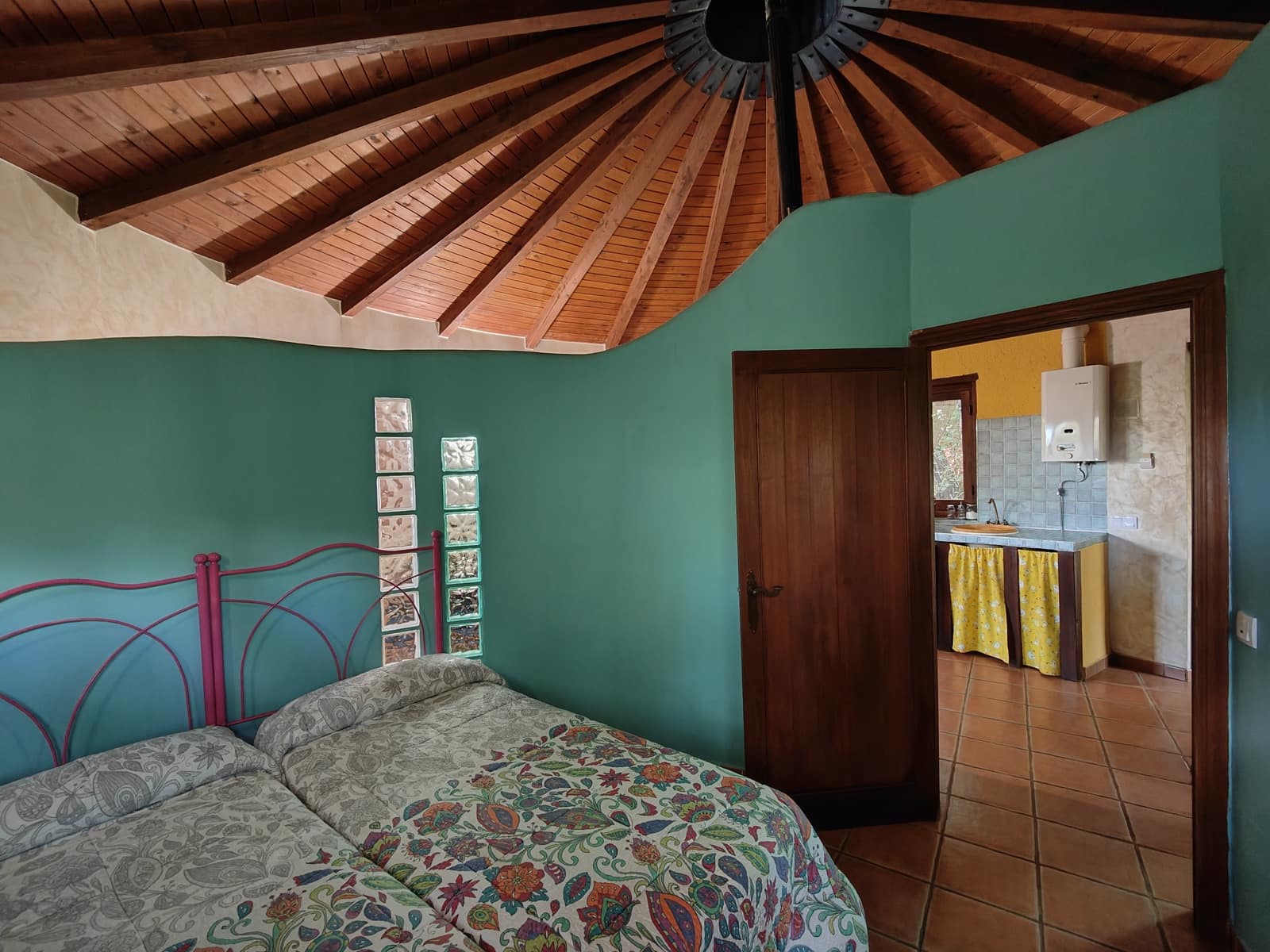 5 bedroom Finca/Country House for sale in Villanueva de la Vera with garage - € 590,000 (Ref: 10101090)