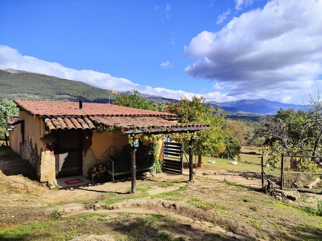 5 chambre Finca/Maison de Campagne à vendre à Villanueva de la Vera avec garage - 590 000 € (Ref: 10101090)