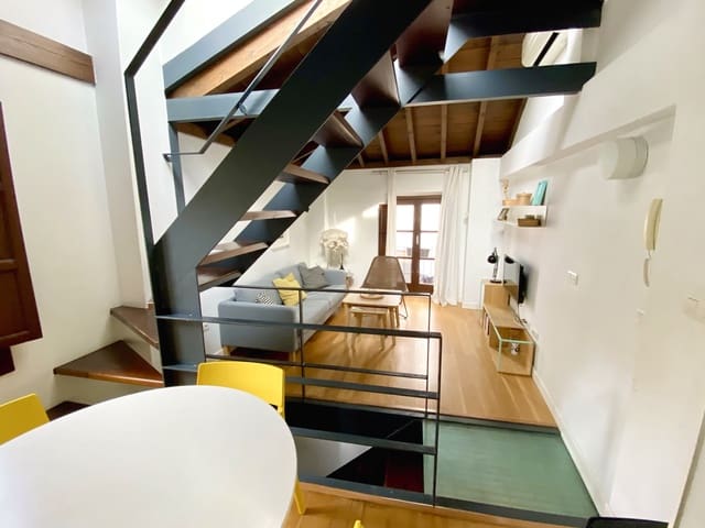 2 soverom Hus til salgs i Albaicin, Granada by - € 340 000 (Ref: 10104278)