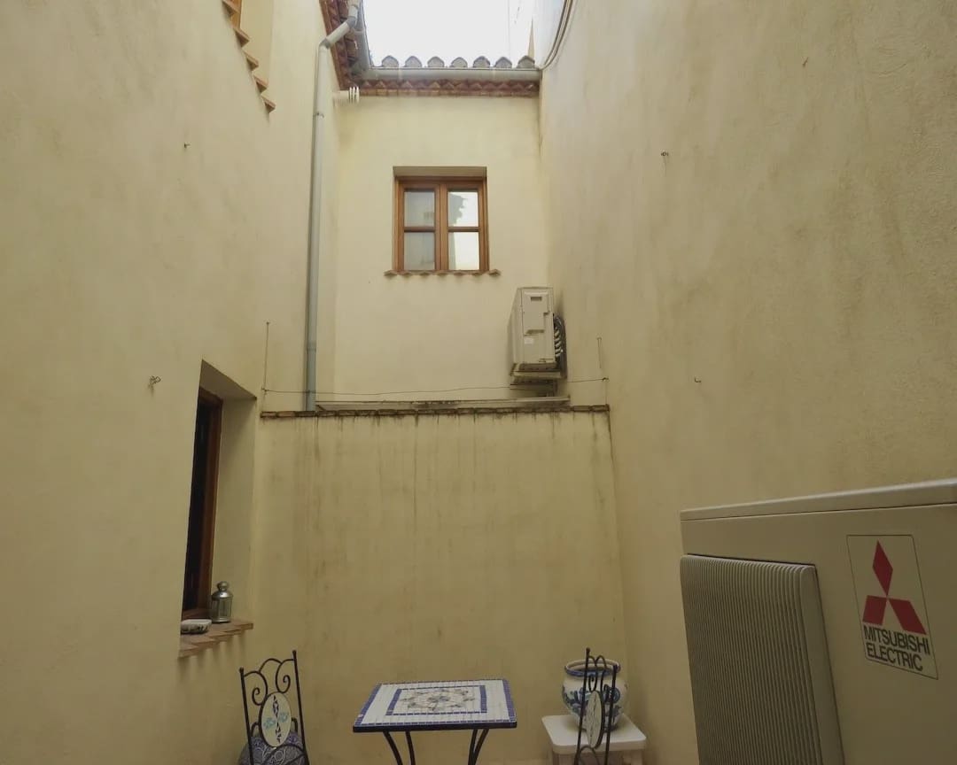 2 bedroom Apartment for sale in Granada city with garage - € 250,000 (Ref: 10112367)