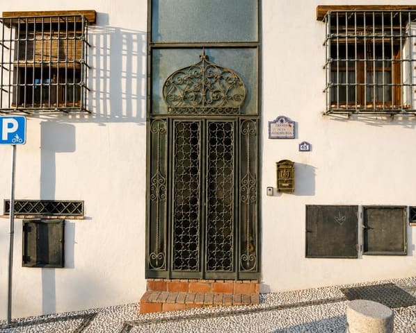 2 Zimmer Apartment zu verkaufen in Albaicin, Granada Stadt mit Garage - 250.000 € (Ref: 10112367)