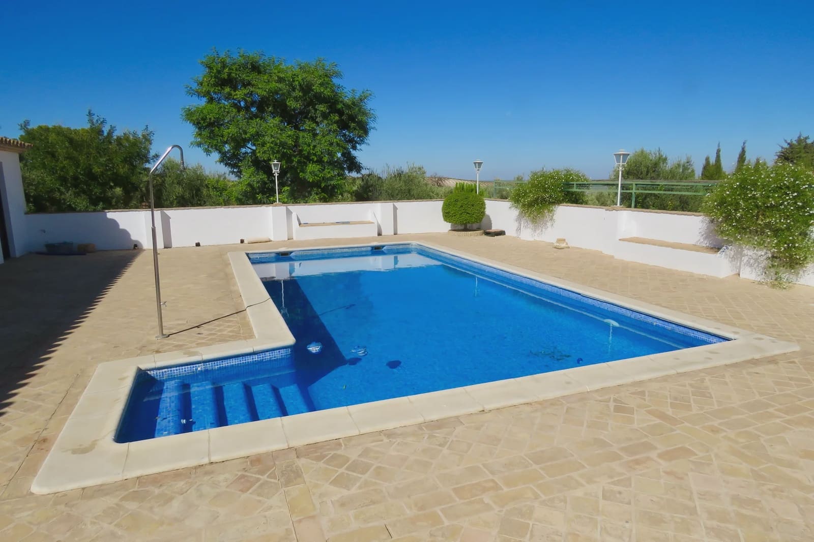 7 slaapkamer Finca/Landhuis te koop in Osuna met zwembad garage - € 750.000 (Ref: 10138924)