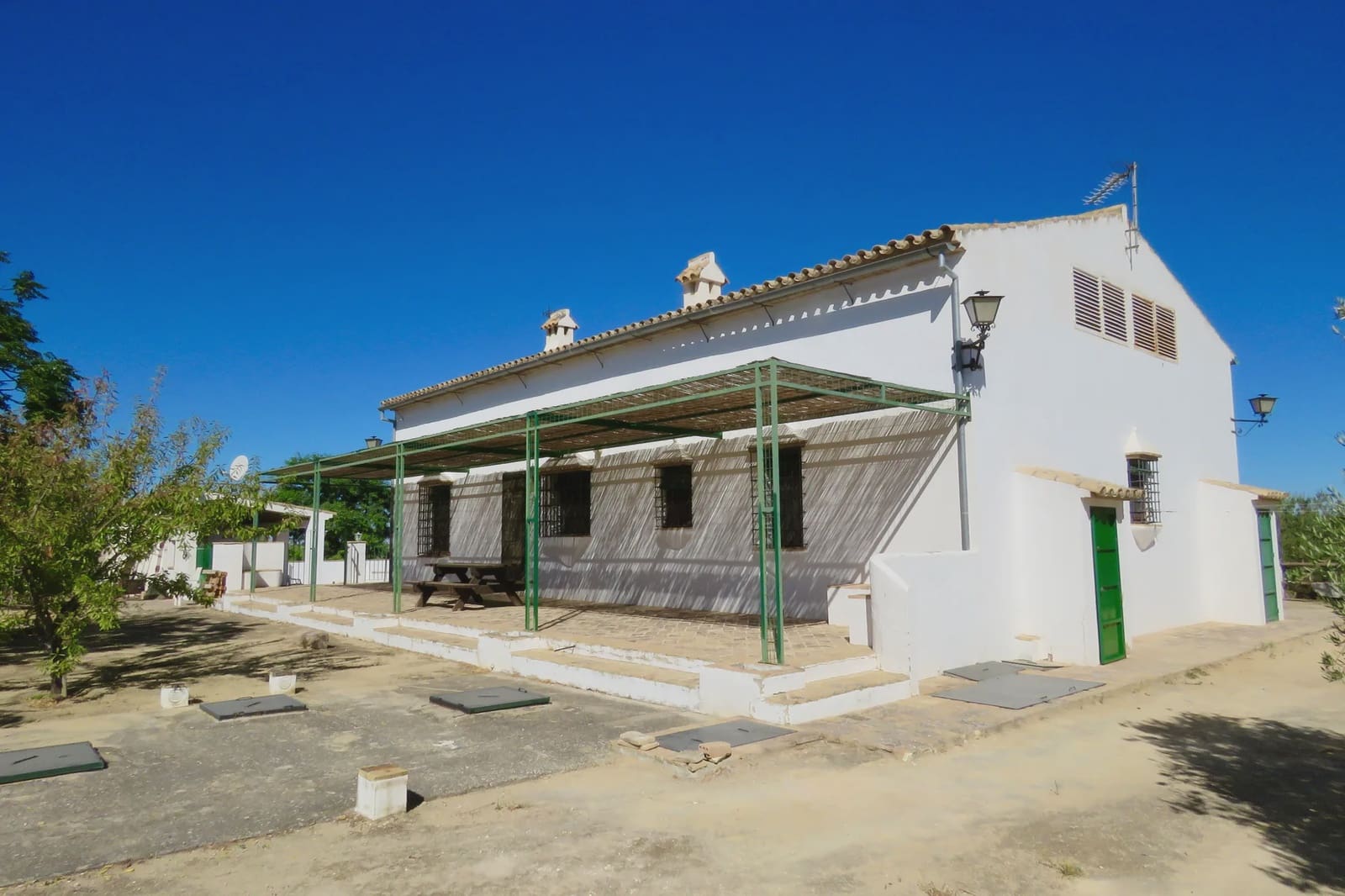 7 slaapkamer Finca/Landhuis te koop in Osuna met zwembad garage - € 750.000 (Ref: 10138924)
