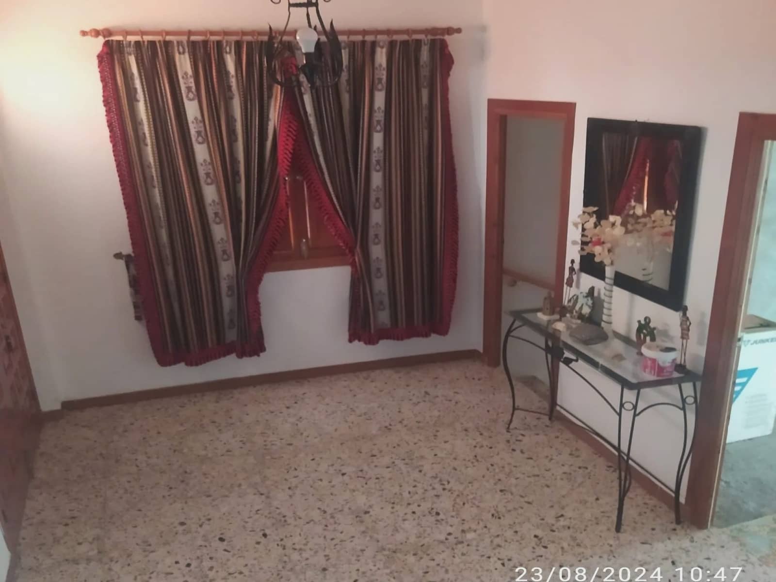 4 bedroom Townhouse for sale in Mecina Bombaron with garage - € 100,000 (Ref: 10138925)
