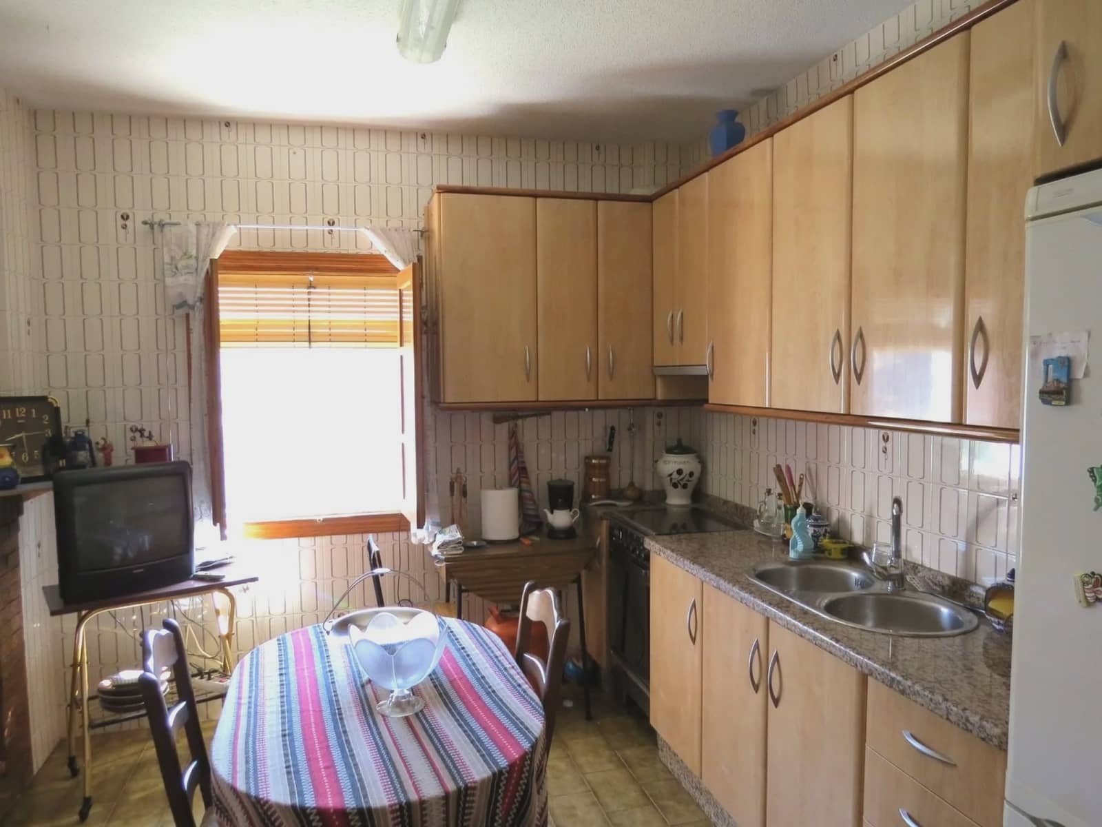 4 bedroom Townhouse for sale in Mecina Bombaron with garage - € 100,000 (Ref: 10138925)