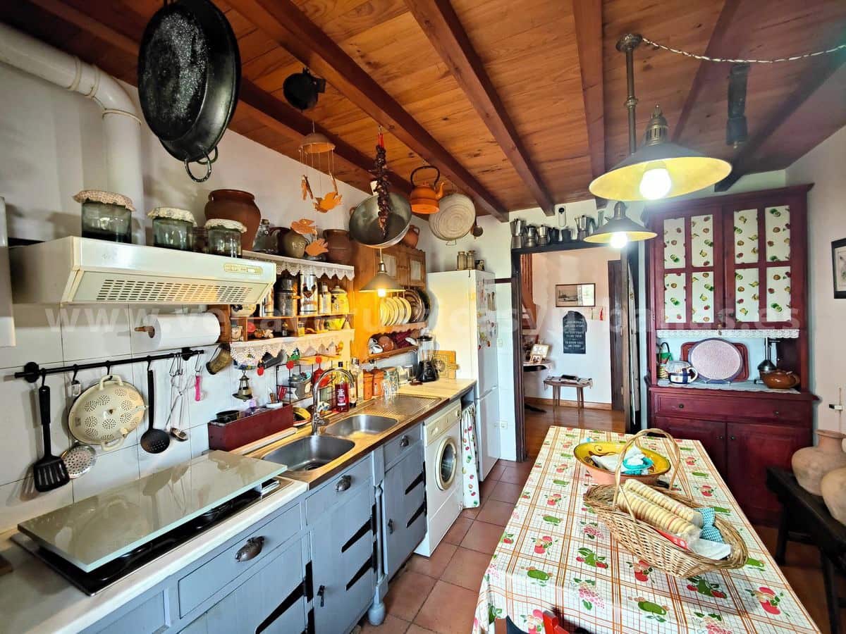 3 soveværelse Finca/Landehus til salg i Villanueva de la Vera med garage - € 510.000 (Ref: 10166053)