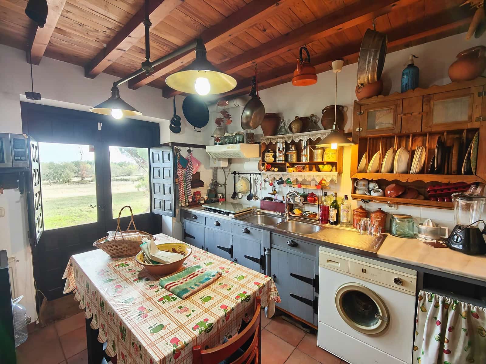 3 soveværelse Finca/Landehus til salg i Villanueva de la Vera med garage - € 510.000 (Ref: 10166053)