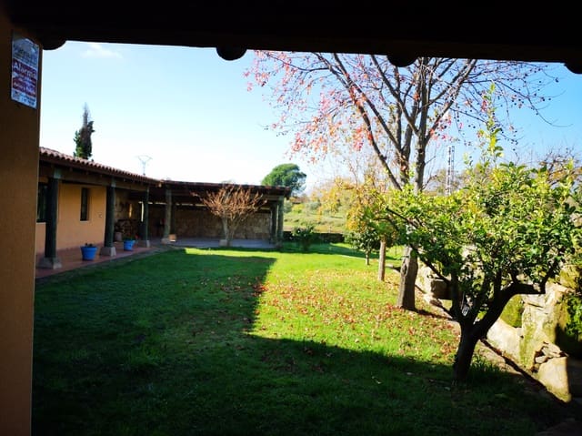 4 soverom Finca/Herregård til salgs i Candeleda med svømmebasseng garasje - € 775 000 (Ref: 10166054)