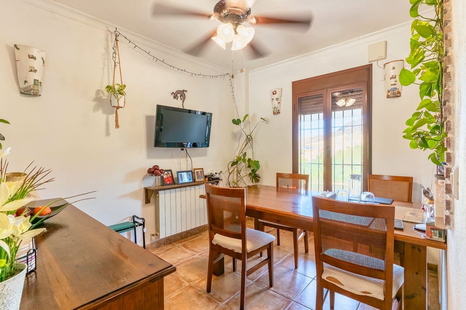 Finca/Casa Rural de 4 habitaciones en Valle de Abdalajís en venta con piscina - 420.000 € (Ref: 10168943)