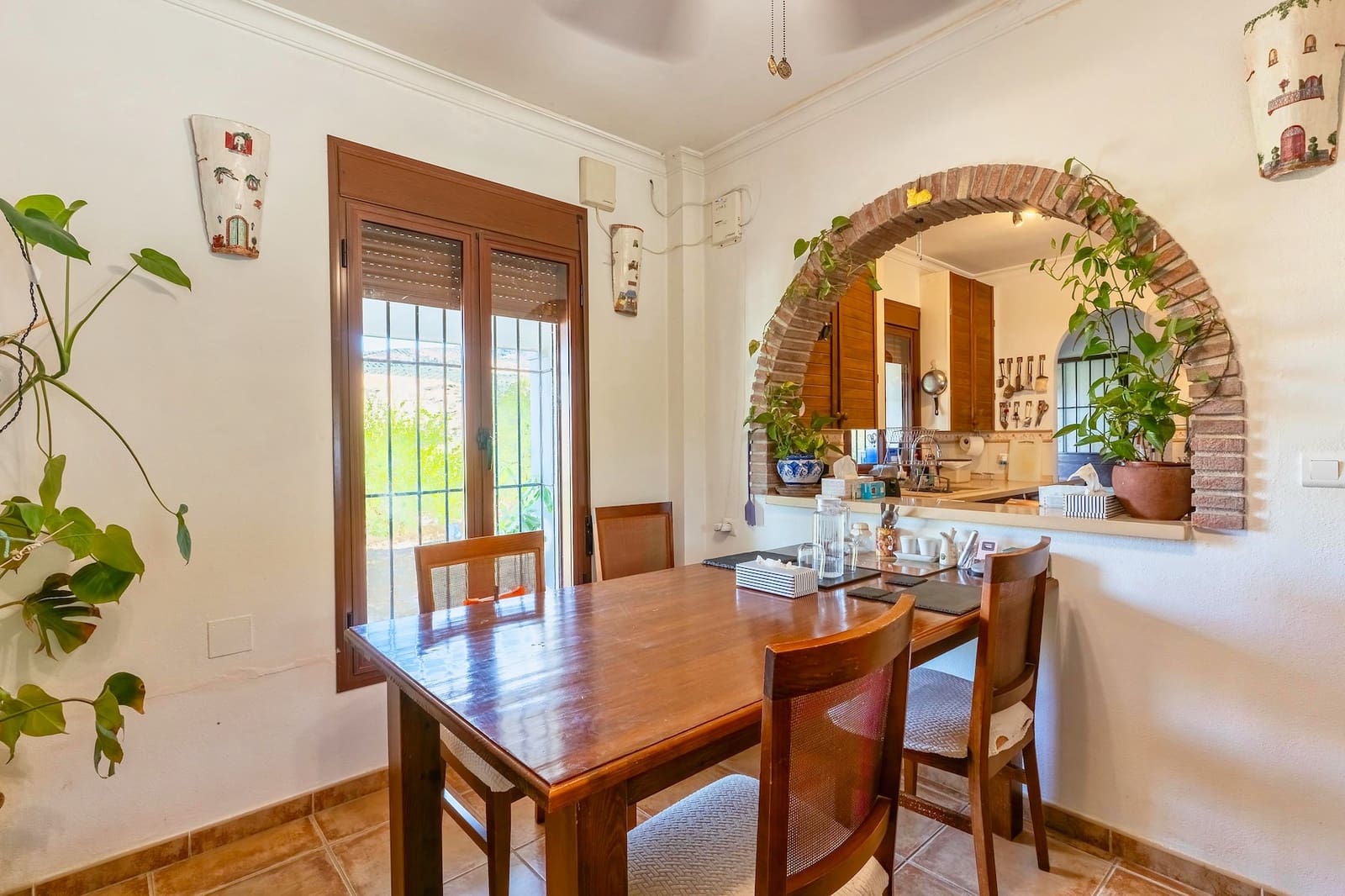 Finca/Casa Rural de 4 habitaciones en Valle de Abdalajís en venta con piscina - 420.000 € (Ref: 10168943)